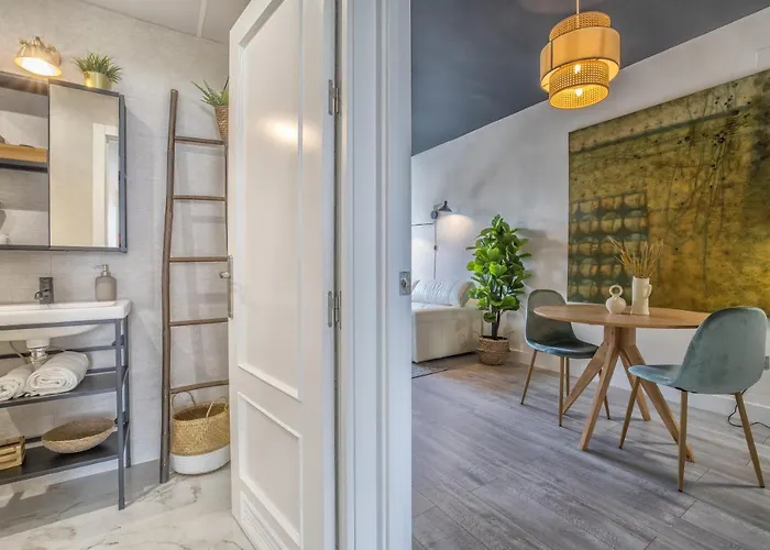 Cerca De La Mezquita De & Free Private Parking Apartment